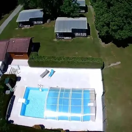 Camping 3 Etoiles - Piscine - Ccbgaig