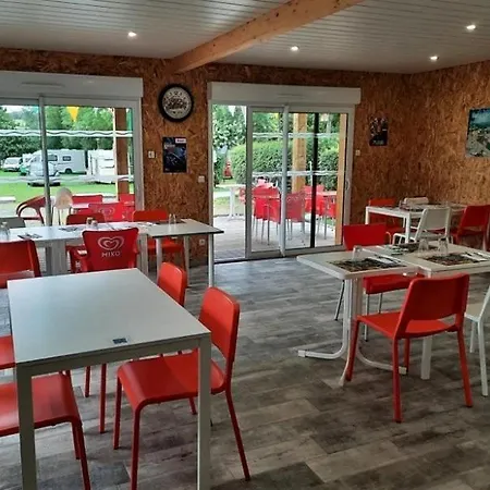 Camping 3 Etoiles - Piscine - Ccbgaig *